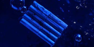 Hydrofobowe wykończenie powierzchni rurek gwarantuje niezatapialność