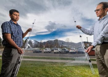 Mezoporowata przezroczysta izolacja termiczna