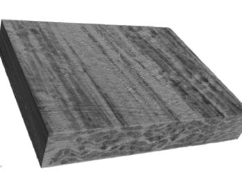 Odtworzony obraz trójwymiarowy zbadanej próbki AM50 wzmocnionej włóknem HTS5631 PyC, za pomocą tomografii komputerowej