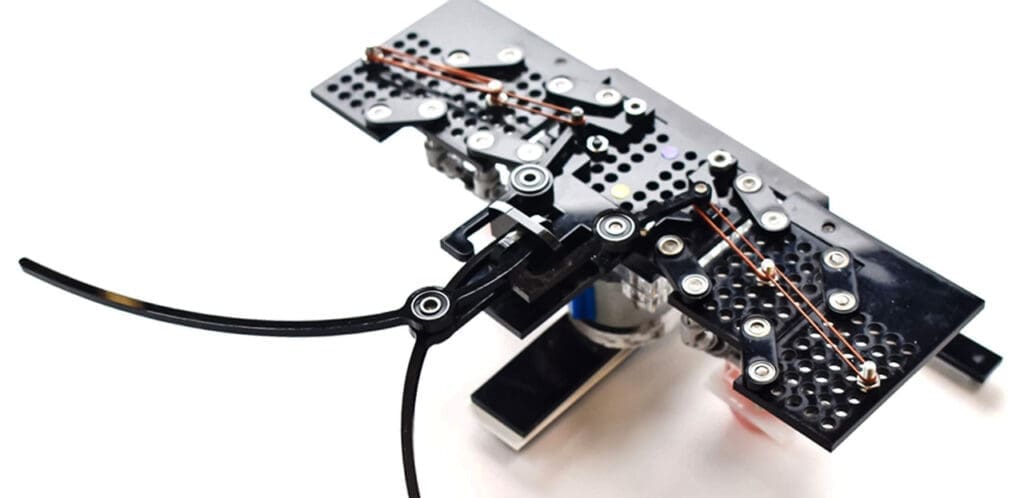 Robot z pasywnym systemem omijania przeszkód