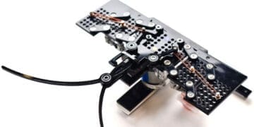 Robot z pasywnym systemem omijania przeszkód