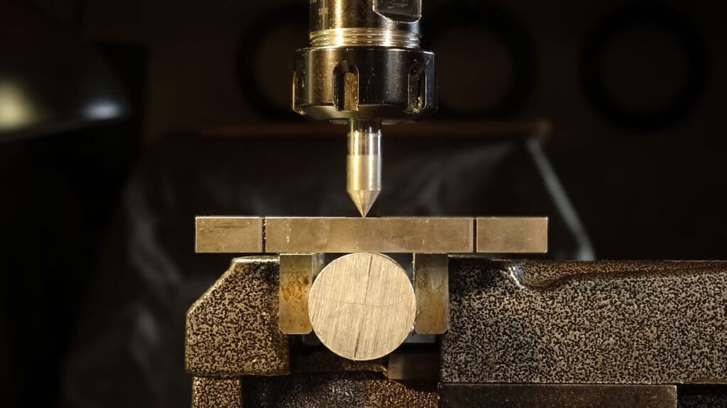 Wiercenie Otworu Prostopadle Do Osi Wałka