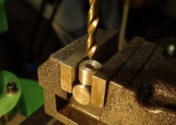 Wiercenie Otworu Prostopadle Do Osi Wałka