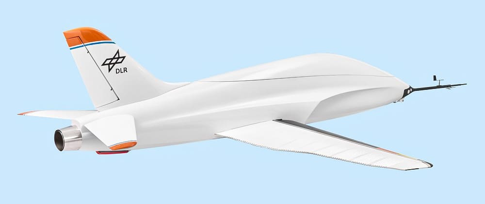 Bezzałogowiec PROTEUS ze skrzydłami projektu morphAIR