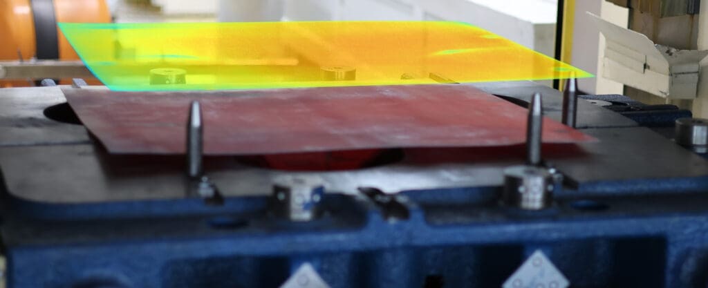 Termograficzna kontrola jakości formatki do tłoczenia na gorąco