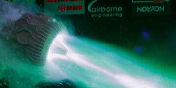 Testy statyczne silników rakietowych na methalox