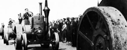 Ursusy C 45 podczas defilady 22 lipca 1947