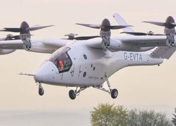 Valo demonstruje przejście z lotu pionowego do horyzontalnego