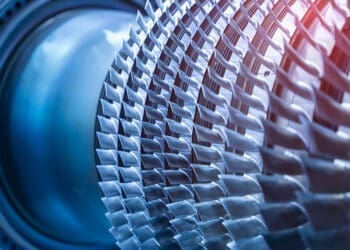 Wieloskładnikowy stop wysokotemperaturowy do budowy turbin