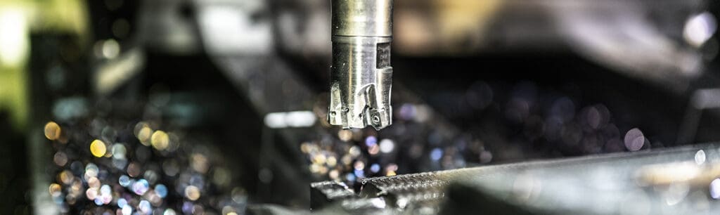 Wybrane aspekty produktywnego skrawania na wieloosiowych obrabiarkach CNC