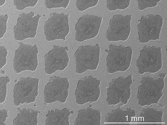 Wysokowytrzymały materiał kompozytowy w osnowie aluminiowej