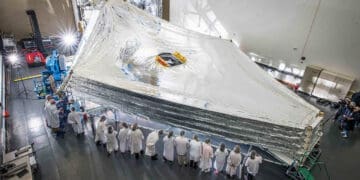 Wzmocniona superizolacja termiczna dla satelitów