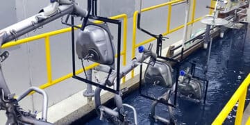 Zautomatyzowana linia do galwanizacji komponentów aluminiowych w produkcji seryjnej