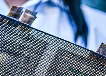 Akumulator Strukturalny z Włókien Węglowych