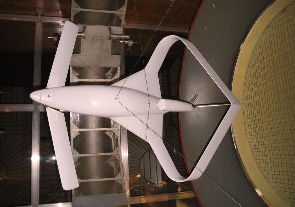 badania w tunelu aerodynamicznym WAT