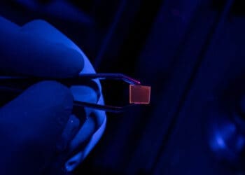 Mechanoluminescencja