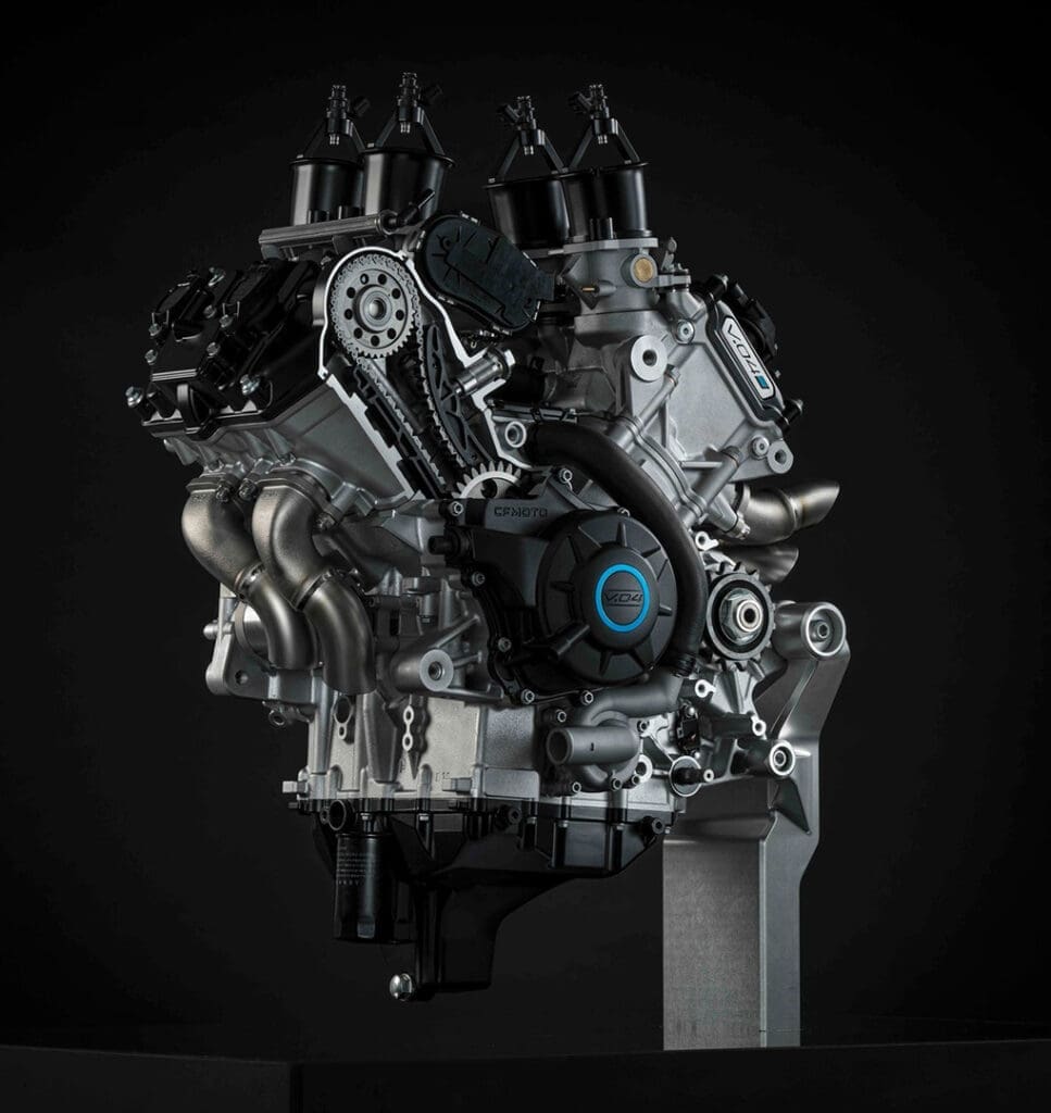 silnik motocyklowy cfmoto V.04