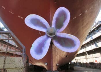 Etapy regeneracji spawaniem gazowym mosiężnej śruby okrętowej