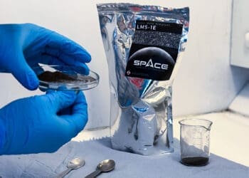 symulant regolitu księżycowego lms-1e