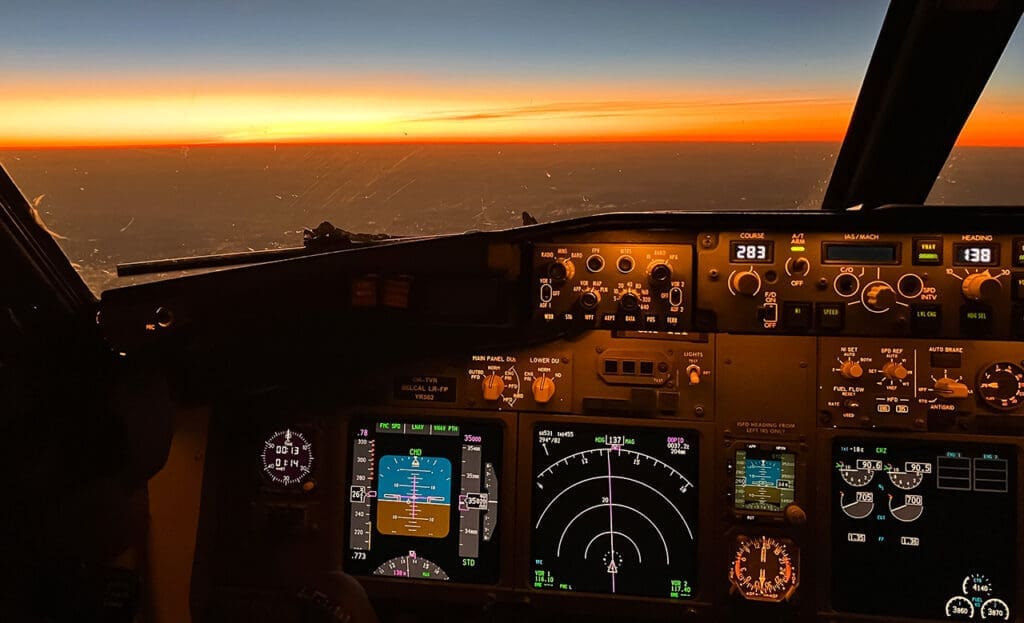 wschód słońca nad Kalkutą