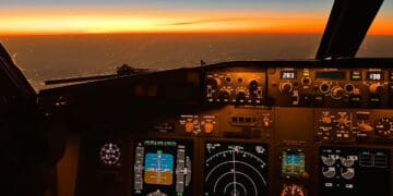 wschód słońca nad Kalkutą